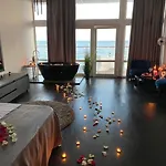 Club House Arkadia Hotel Odesa