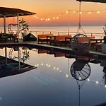 Club House Arkadia Hotel
