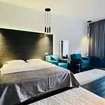 Hotel Club House Arkadia 5*