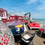 Club House Arkadia Hotel Odesa