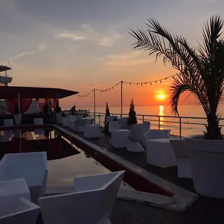 Club House Arkadia Hotel Odessa