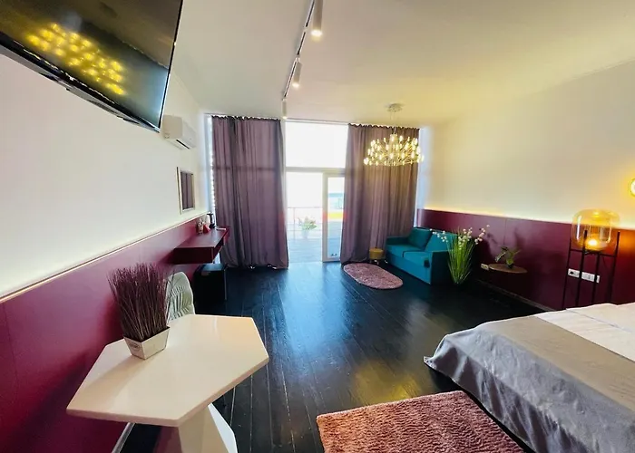 Club House Arkadia Odesa