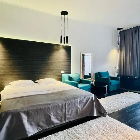 Отель Club House Arkadia 5*