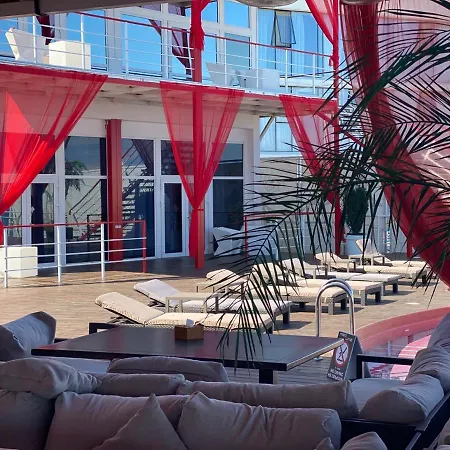 Club House Arkadia Отель 5*