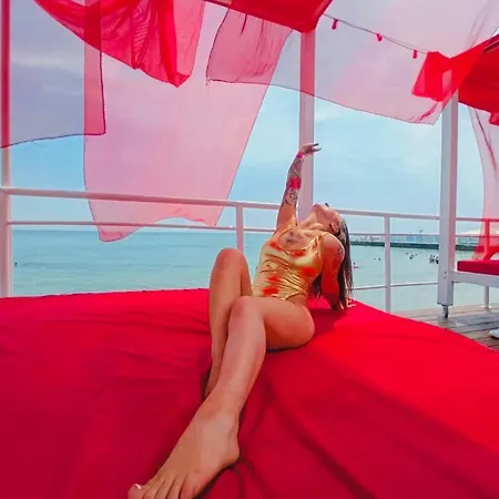 Club House Arkadia 오데사