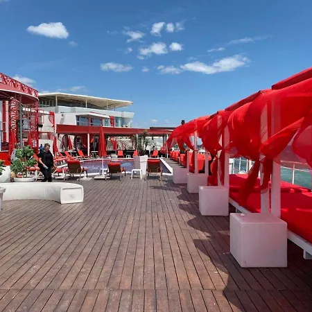 Club House Arkadia 5*